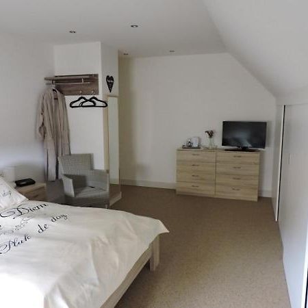 B&B Carpe Diem # Texel Maaseik Exteriör bild